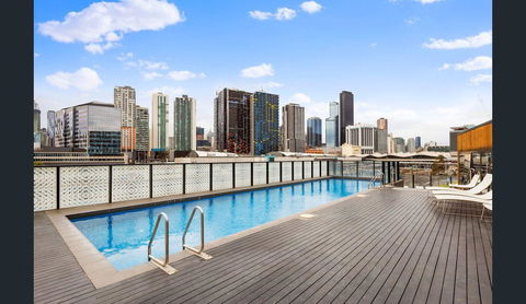 2Bedroom Apartment With Views In Docklands Next To CBD & Marvel Stadium - Tweed Heads Accommodation 16