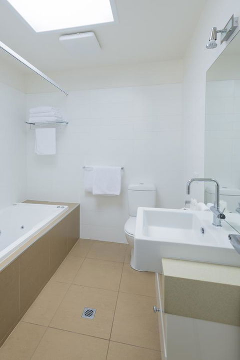 Port Campbell Parkview Motel & Apartments - Tweed Heads Accommodation 34