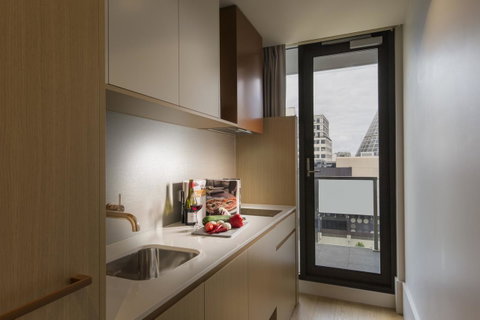 Brady Hotels Central Melbourne - Tweed Heads Accommodation 8
