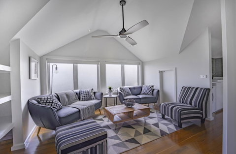 Bayview Loft - Tweed Heads Accommodation 1