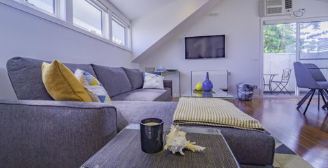 Bayview Loft - Tweed Heads Accommodation 16
