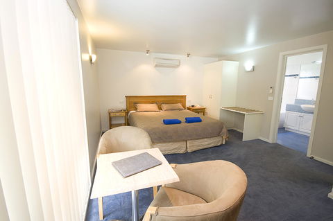 Anchorage Motel & Villas Lorne - Tweed Heads Accommodation 9