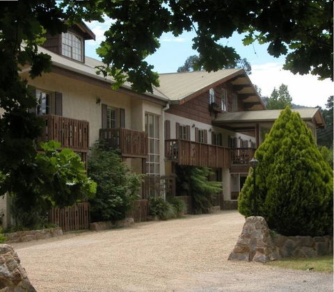 Bright Chalet - Tweed Heads Accommodation 1