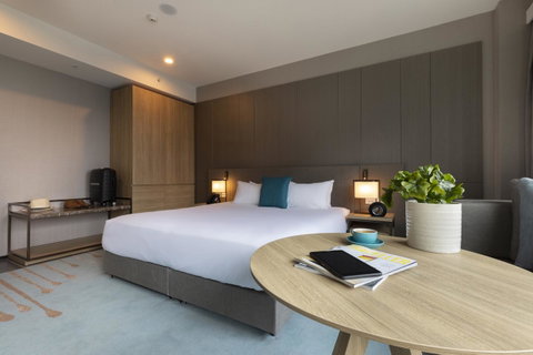Novotel Melbourne Central - Tweed Heads Accommodation 13