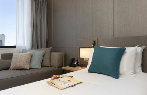 Novotel Melbourne Central - Tweed Heads Accommodation 3