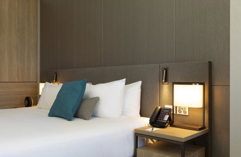 Novotel Melbourne Central - Tweed Heads Accommodation 43