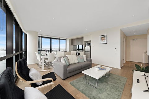 Best Views On Collins - Tweed Heads Accommodation 25