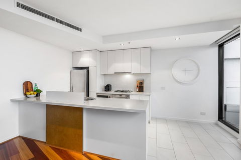 Melbourne Holiday Apartments Flinders Wharf - Tweed Heads Accommodation 7