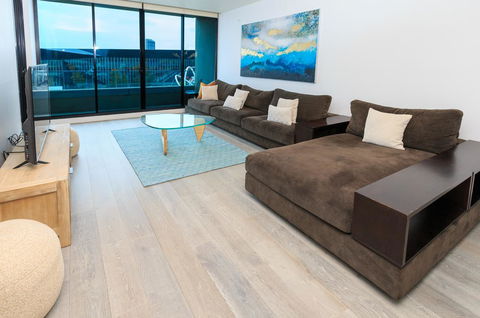 Waterfront Melbourne Apartments - Tweed Heads Accommodation 13