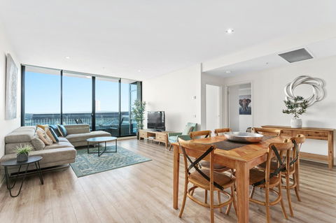 Waterfront Melbourne Apartments - Tweed Heads Accommodation 4