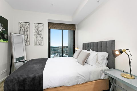 Waterfront Melbourne Apartments - Tweed Heads Accommodation 12