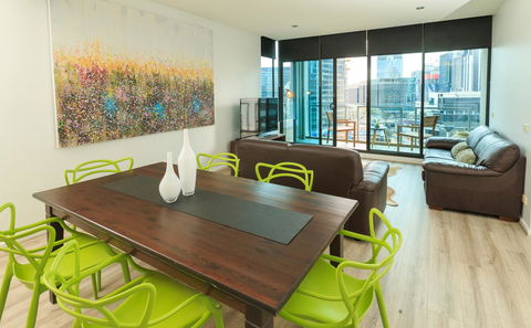 Waterfront Melbourne Apartments - Tweed Heads Accommodation 18