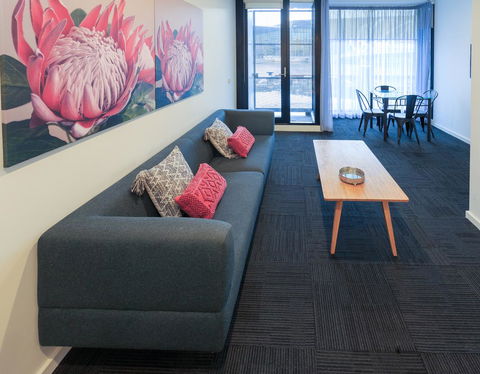 Waterfront Melbourne Apartments - Tweed Heads Accommodation 19