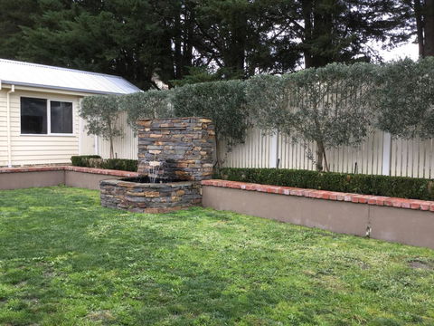 Lovely 5BR Full House In Glen Waverley, Walk To Train, Bus & Shops - Tweed Heads Accommodation 17