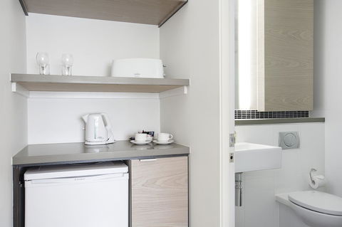 St Kilda Central Apartments - Tweed Heads Accommodation 14