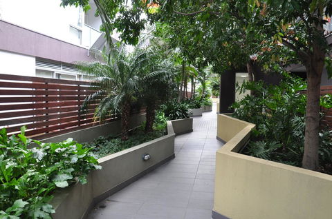 St Kilda Central Apartments - Tweed Heads Accommodation 8