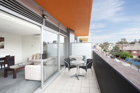 St Kilda Central Apartments - Tweed Heads Accommodation 6