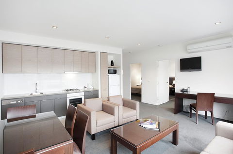 St Kilda Central Apartments - Tweed Heads Accommodation 13