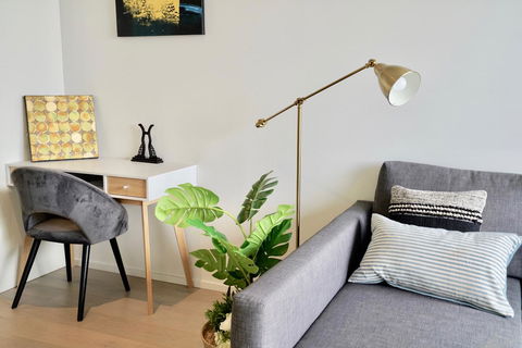 Pride Docklands Waterfront Apartment City View - Tweed Heads Accommodation 15
