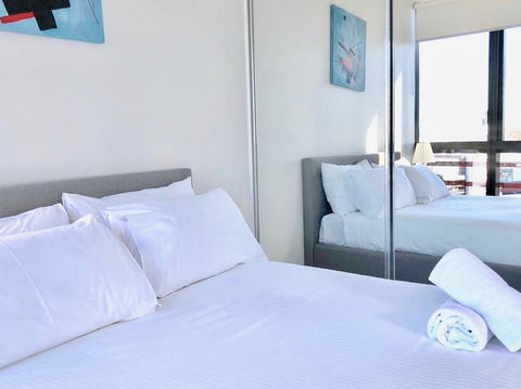Pride Docklands Waterfront Apartment City View - Tweed Heads Accommodation 43