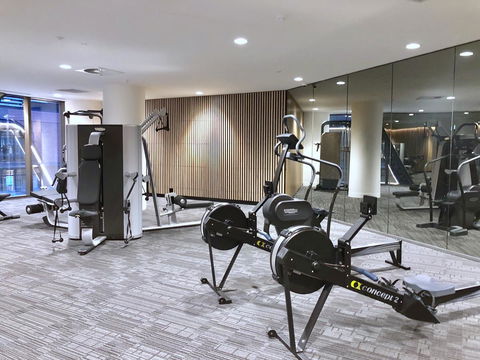 Pride Docklands Waterfront Apartment City View - Tweed Heads Accommodation 36