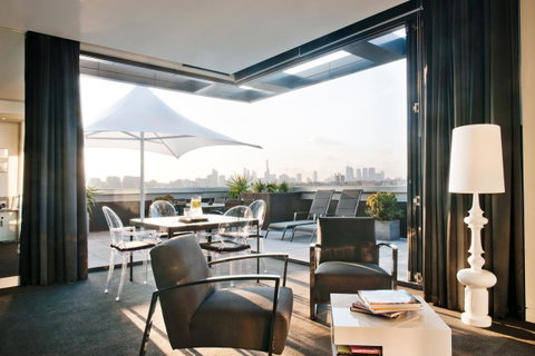 The Cullen Melbourne - Art Series - Tweed Heads Accommodation 20