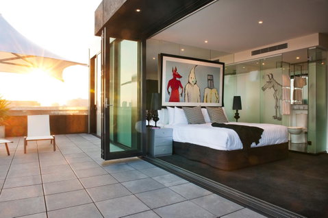 The Cullen Melbourne - Art Series - Tweed Heads Accommodation 19