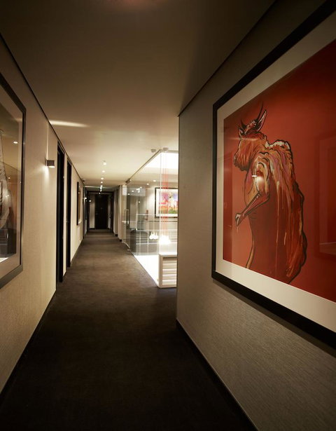 The Cullen Melbourne - Art Series - Tweed Heads Accommodation 33