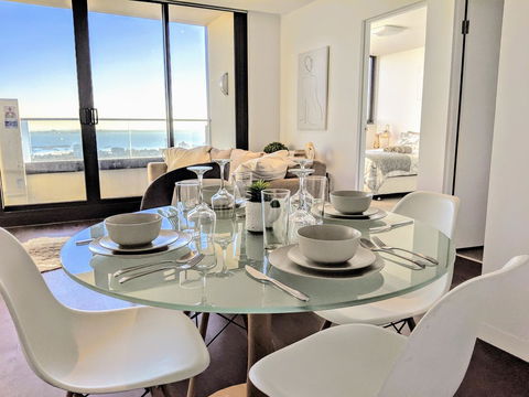 Homestay Ocean View With Gym Sauna - Tweed Heads Accommodation 11