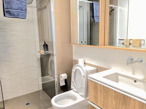 Homestay Ocean View With Gym Sauna - Tweed Heads Accommodation 18