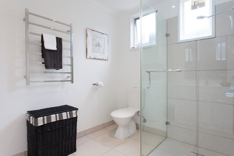 Capella Villa No. 4 - Stunning Luxury Decor Inside And Out - Tweed Heads Accommodation 11