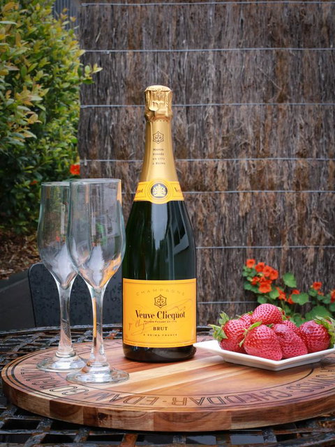 Capella Villa No. 4 - Stunning Luxury Decor Inside And Out - Tweed Heads Accommodation 12