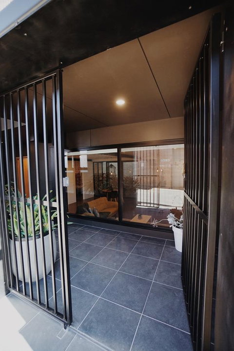 THE WAREHOUSE APARTMENTS - Tweed Heads Accommodation 4