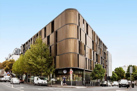 Modern Apartment In The Heart Of St Kilda - Tweed Heads Accommodation 24