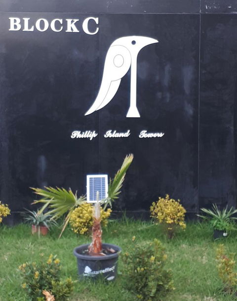Apartments In Phillip Island Towers - Block C - Tweed Heads Accommodation 25