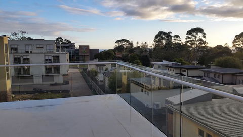 Apartments In Phillip Island Towers - Block C - Tweed Heads Accommodation 23