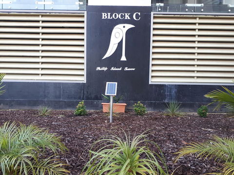 Apartments In Phillip Island Towers - Block C - Tweed Heads Accommodation 27