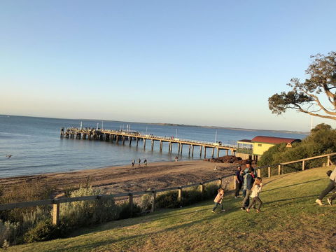 Apartments In Phillip Island Towers - Block C - Tweed Heads Accommodation 38