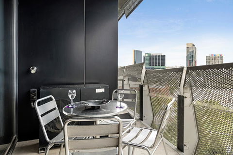 Docklands Executive Apartments - Melbourne - Tweed Heads Accommodation 35