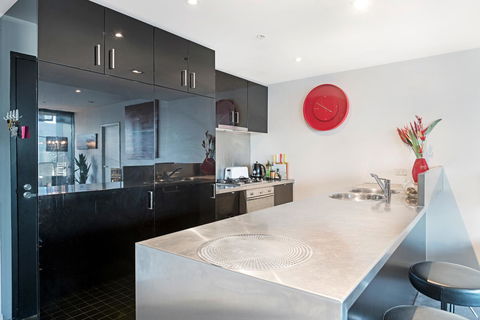 Docklands Executive Apartments - Melbourne - Tweed Heads Accommodation 21