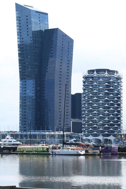 Riverside Docklands S Collection - Tweed Heads Accommodation 3