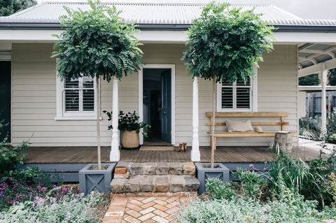 Acre Of Roses - Tweed Heads Accommodation 0