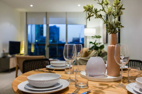 Auguste, Melbourne CBD Private Accommodation With Parking - Tweed Heads Accommodation 12