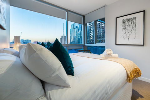 Auguste, Melbourne CBD Private Accommodation With Parking - Tweed Heads Accommodation 6