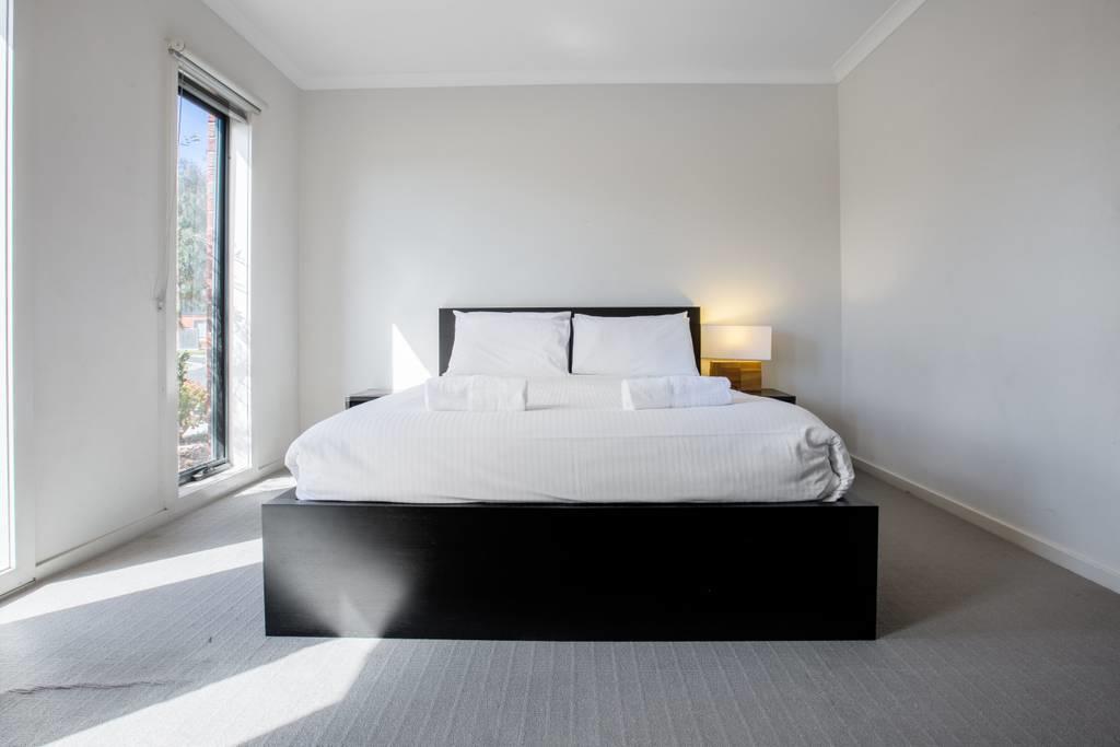 Derrimut VIC Tweed Heads Accommodation