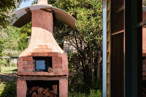 The Orchard House - Tweed Heads Accommodation 9