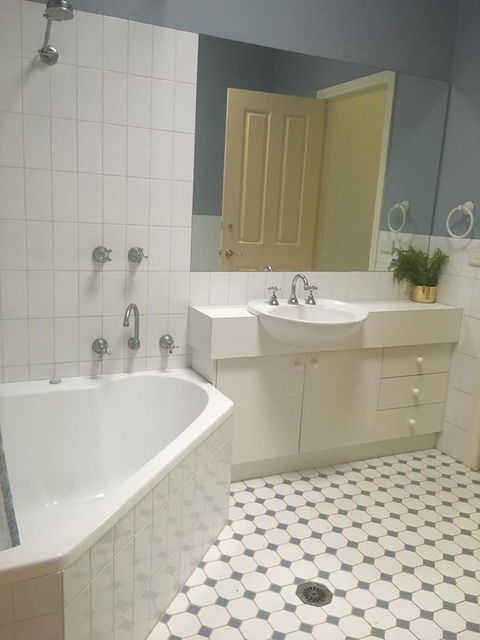 The Orchard House - Tweed Heads Accommodation 17