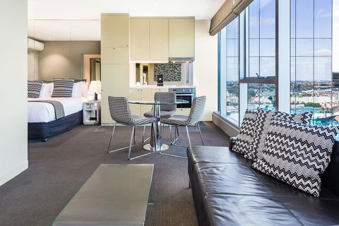 Novotel Melbourne Preston - Tweed Heads Accommodation 14
