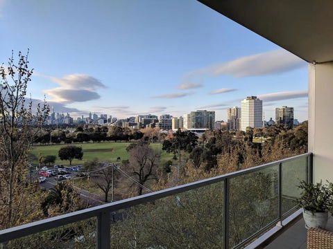 BestView St Kilda Spectacular Sunset Hideaway - Boutique Self-contained Luxury Apartment - Tweed Heads Accommodation 2