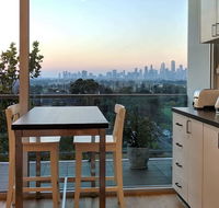 Best View St Kilda 1 BR - Spectacular Sunset Hideaway - Tweed Heads Accommodation
